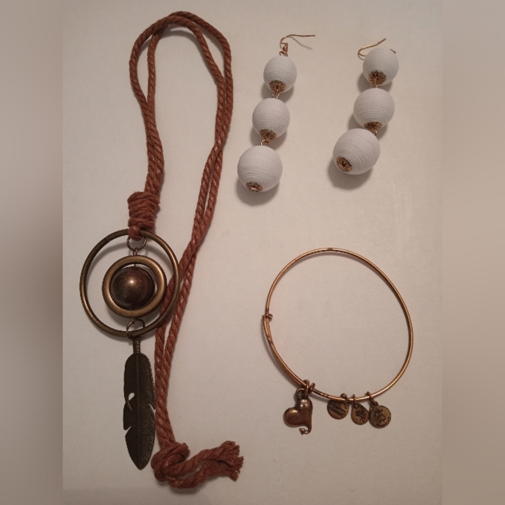 #291.  3 Piece Necklace, Bracelet & Earring Bundle.